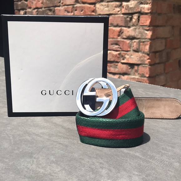 Gucci Other - 🐍Men’s Gucci Belt W/ G Buckle, Worn Twice🐍